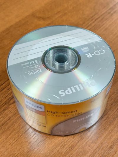 Лот: 25719063. Фото: 1. Диск CD-R Philips 700 Mb, скорость... CD, DVD, BluRay
