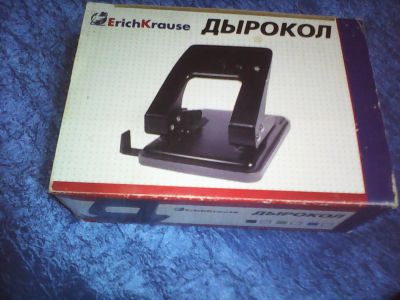 Лот: 4801451. Фото: 1. дырокол,,ErichKrause",новый. Степлеры, дыроколы