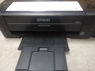 Лот: 23542187. Фото: 1. Струйный фотопринтер Epson L300... Струйные принтеры