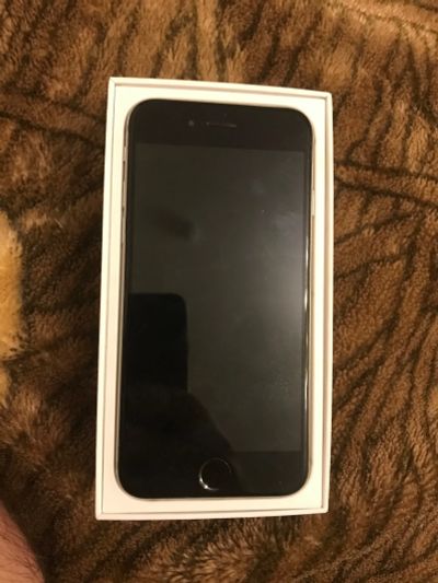Лот: 16004336. Фото: 1. iPhone 6 64gb Space Gray. Смартфоны