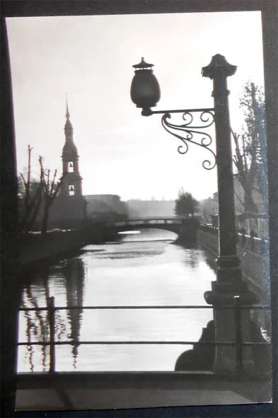 Лот: 6842020. Фото: 1. Открытка Ленинград. Фонарь Торгового... Открытки, конверты