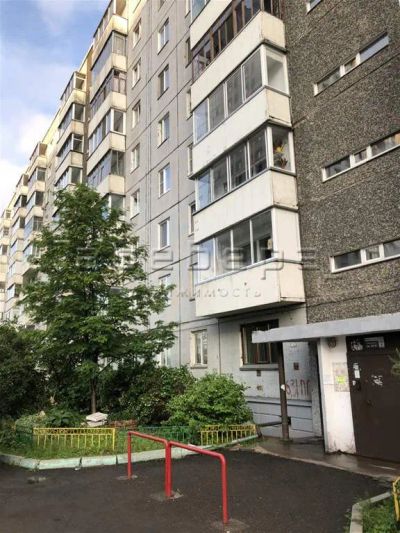 Лот: 20531133. Фото: 1. 2-комнатная квартира на ул. Ладо... Квартиры, студии