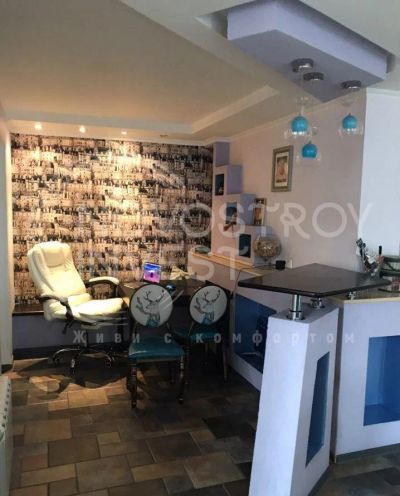 Лот: 17239617. Фото: 1. 4-к квартира, 140 м². Квартиры, студии