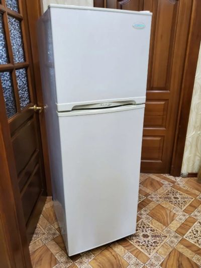 Лот: 16097429. Фото: 1. Холодильник Daewoo FR-2701. В... Холодильники, морозильные камеры