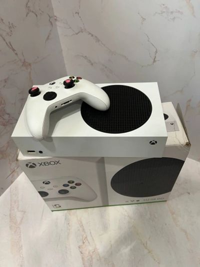 Лот: 21356731. Фото: 1. Xbox series s 512 гб (51948). Аксессуары для игровых приставок, консолей, геймпады