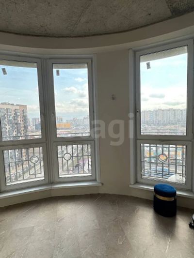 Лот: 25284905. Фото: 1. 3-комн. квартира , Красноярск... Квартиры, студии