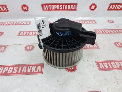 Лот: 20897644. Фото: 1. Моторчик печки Mazda Verisa DC5W... Двигатель и элементы двигателя