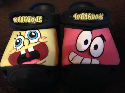 Лот: 3411704. Фото: 1. Детская обувь Crocs SpongeBob. Другое (обувь)