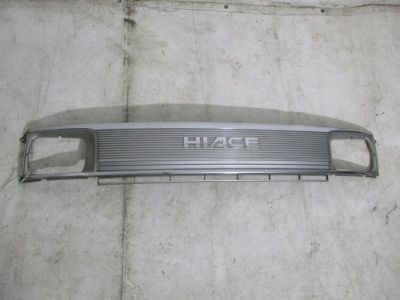 Лот: 15528950. Фото: 1. Решетка радиатора Toyota Hiace... Кузов