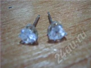 Лот: 522007. Фото: 1. Серьги гвоздики с рубля. Серьги, каффы