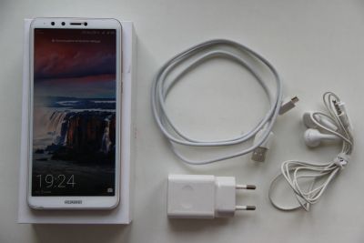 Лот: 13712098. Фото: 1. huawei Y9. Смартфоны