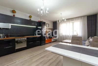 Лот: 25291699. Фото: 1. 3-комн. квартира , Красноярск... Квартиры, студии