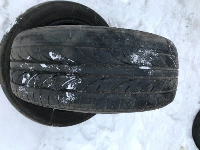 Лот: 17523000. Фото: 1. Покрышки 215 45 17 бридстоун. Шины