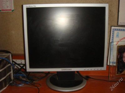 Лот: 2757026. Фото: 1. Samsung SyncMaster 740n. ЖК-мониторы