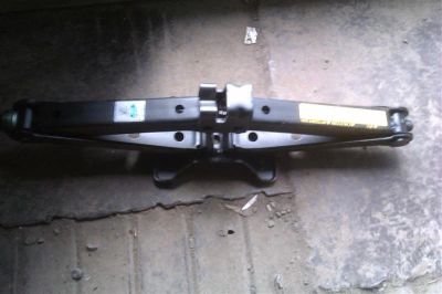 Лот: 1759383. Фото: 1. домкрат rav4 новый!. Другое (инструмент)