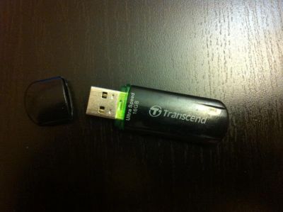 Лот: 5215823. Фото: 1. USB-FLASH накопитель Transcend... USB-флеш карты