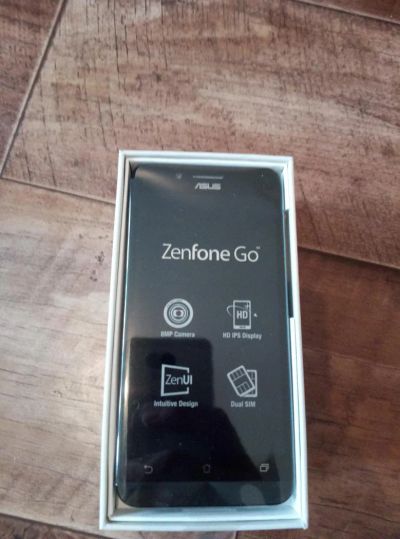 Лот: 7932999. Фото: 1. ASUS ZenFone Go ZC500TG 8Gb. Смартфоны