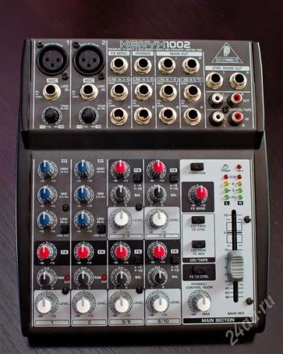 Лот: 2576200. Фото: 1. Микшерный пульт BEHRINGER XENYX... Микшеры, предусилители, микрофонные эффекты