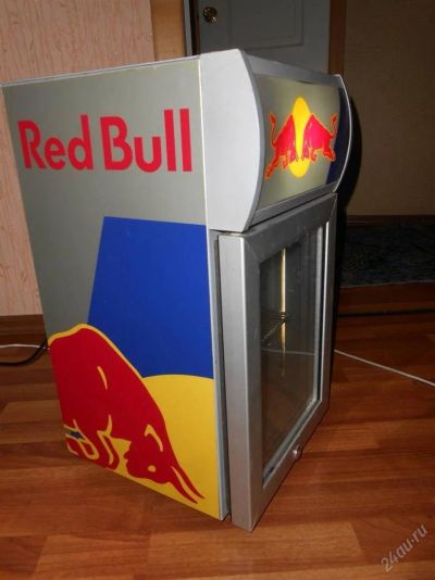 Лот: 5986742. Фото: 1. Барный мини холодильник Red Bull. Холодильники, морозильные камеры