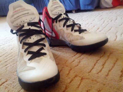 Лот: 2853486. Фото: 1. Кроссовки nike оригинальные!. Кеды, кроссовки, слипоны
