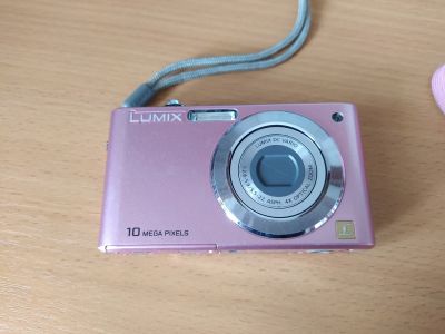 Лот: 15654446. Фото: 1. Фотоаппарат цифровой Panasonic... Цифровые компактные