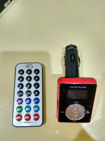 Лот: 9790597. Фото: 1. Модулятор FM USB mp3 плеер + пульт. FM-модуляторы, трансмиттеры