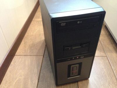 Лот: 10316330. Фото: 1. Игровой системный блок Intel i3... Компьютеры в сборе