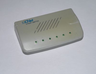 Лот: 4227832. Фото: 1. Коммутатор CNet CSH-500 Switch... Коммутаторы