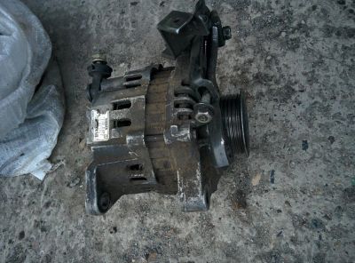 Лот: 7203600. Фото: 1. Генератор nissan bluebird u14... Двигатель и элементы двигателя
