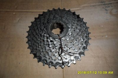 Лот: 11782089. Фото: 1. Кассета Shimano CS-HG 200-9 Speed... Запчасти