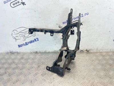 Лот: 25198140. Фото: 1. кронштейн фары BMW X5 G05. Двигатель и элементы двигателя