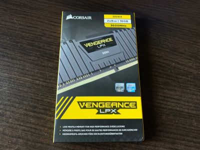 Лот: 16300646. Фото: 1. 16GB (8GBx2) DDR4 3600 Corsair... Оперативная память