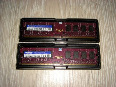 Лот: 11956486. Фото: 1. 4Gb DDR2 A-DATA /цена за обе. Оперативная память