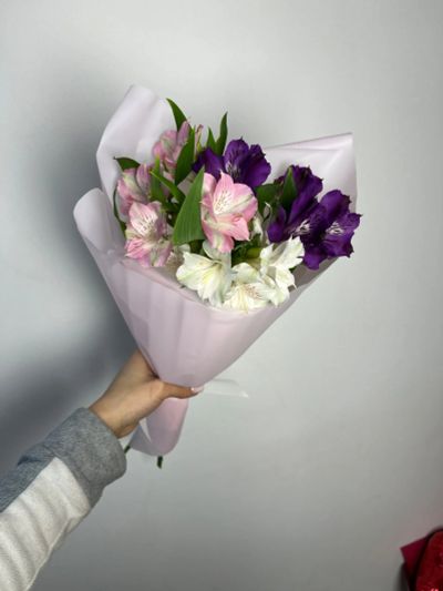 Лот: 24893526. Фото: 1. 6. Букет-комплимент. Свежие цветы