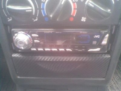 Лот: 1826437. Фото: 1. автомагнитола JVC kd-g502. Автомагнитолы