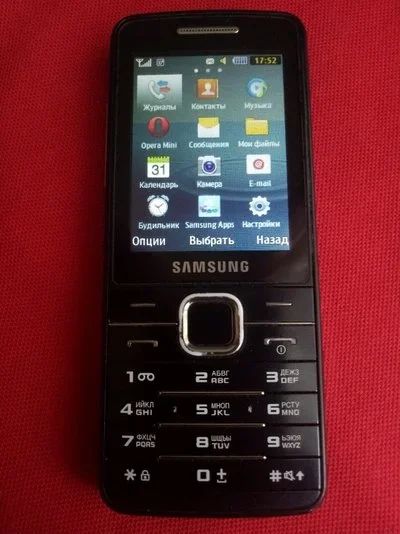 Лот: 13991100. Фото: 1. телефон Samsung 5611 3g, 5 мпс... Чехлы, бамперы