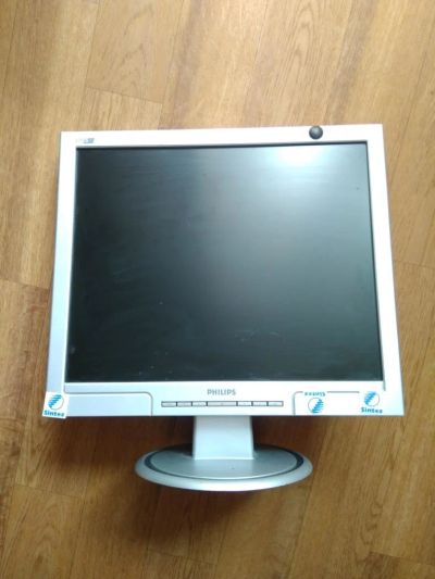 Лот: 9494116. Фото: 1. Монитор Philips 170S 17*. ЖК-мониторы