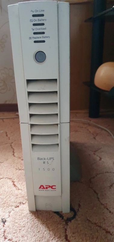 Лот: 18100256. Фото: 1. ИБП APC Back-UPS RS 1500 Неисправен... ИБП, аккумуляторы для ИБП