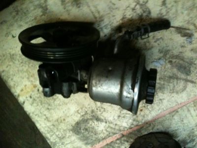 Лот: 3648013. Фото: 1. toyota vitz 1sz-fe scp10 гидроусилитель... Другое (автозапчасти)