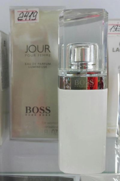 Лот: 8890664. Фото: 1. Hugo Boss Jour Pour Femme 30мл. Женская парфюмерия