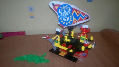 Лот: 4727373. Фото: 1. Констуктор Brick 0156 Пирога индейцев... Конструкторы