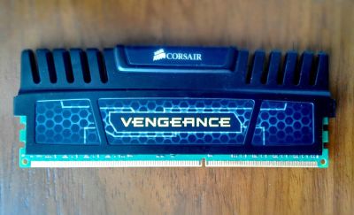 Лот: 8160965. Фото: 1. Оперативная память Corsair CMZ4GX3M1A1600C9... Оперативная память