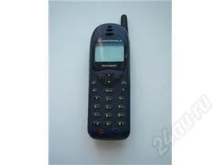 Лот: 98404. Фото: 1. motorola. Кнопочные мобильные телефоны