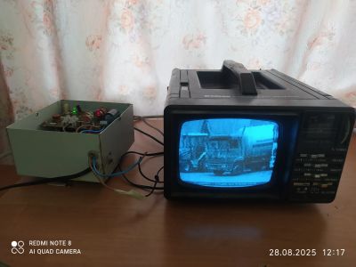 Лот: 25709386. Фото: 1. Телевизор с блоком питания. Телевизоры