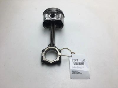 Лот: 20374281. Фото: 1. Поршень с шатуном Nissan Primera... Двигатель и элементы двигателя