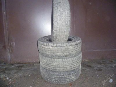 Лот: 1297677. Фото: 1. Danlop Studless 215/70 R15. Шины