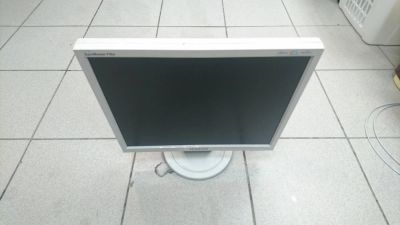 Лот: 10947271. Фото: 1. Монитор Samsung 17". ЖК-мониторы