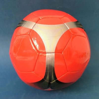Лот: 7183520. Фото: 1. Мяч (мячик) футбольный красный. Мячи, ракетки, шайбы, клюшки
