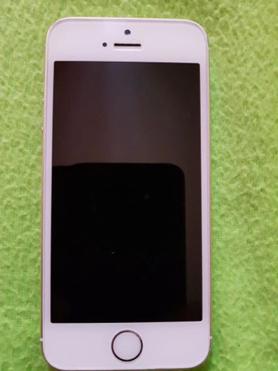 Лот: 11451355. Фото: 1. Продам iphone 5s неисправен. Кнопочные мобильные телефоны