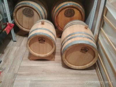 Лот: 14463834. Фото: 1. Дубовая бочка. Другое (посуда, кухонная утварь)